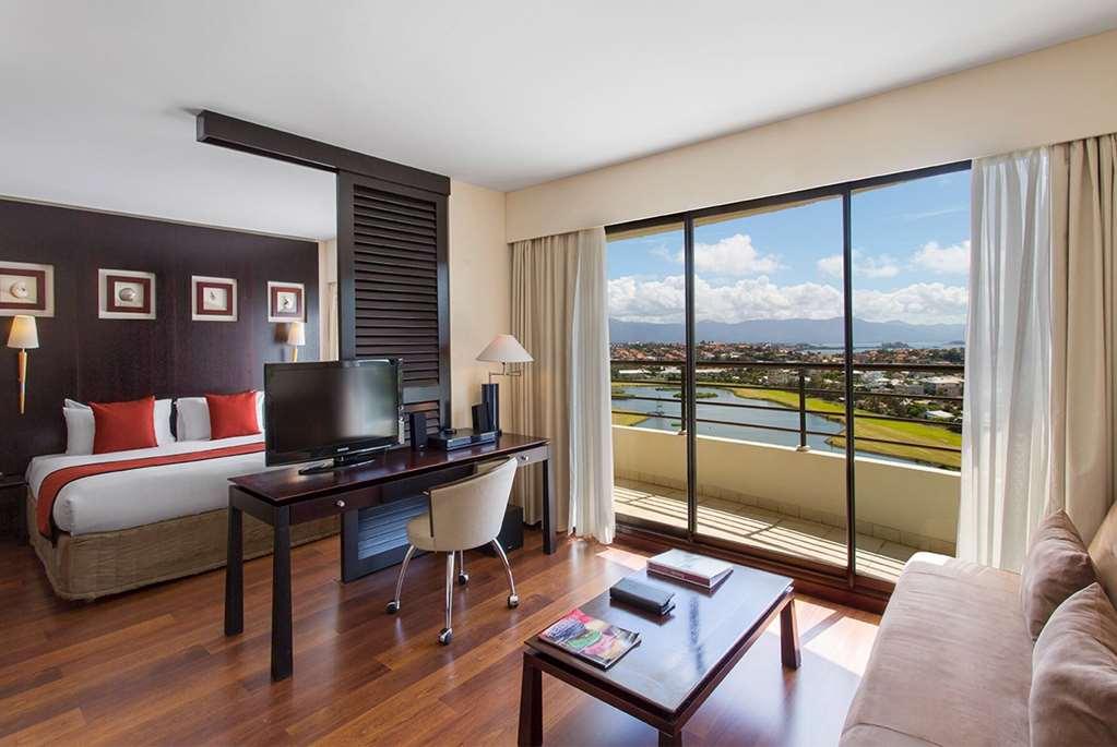 Ramada Hotel & Suites By Wyndham Нумеа Номер фото