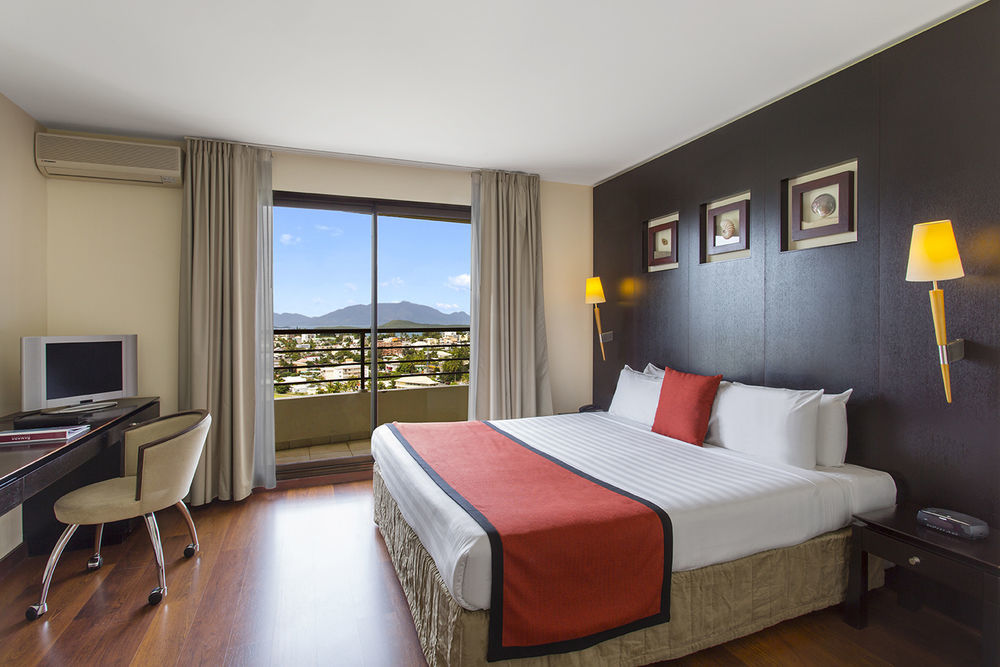 Ramada Hotel & Suites By Wyndham Нумеа Екстер'єр фото