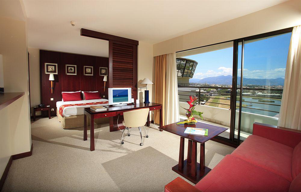 Ramada Hotel & Suites By Wyndham Нумеа Екстер'єр фото